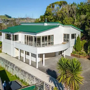 Bed & Breakfast Welcome Bay Heights, Tauranga